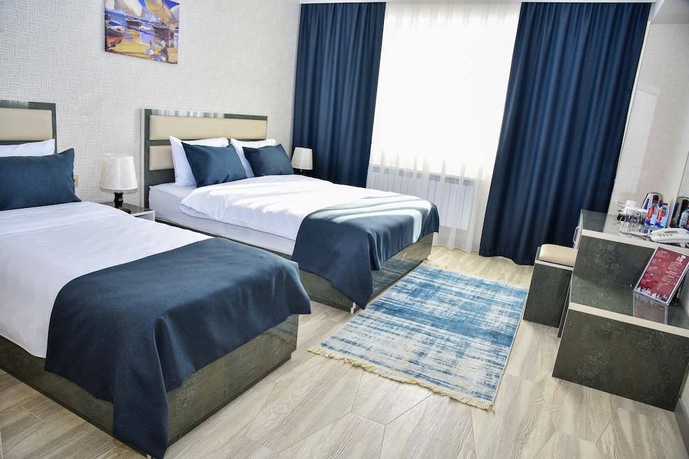 Supreme Hotel Baku Eksteriør billede